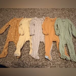 Bundle 5pc Cloud Island Footies